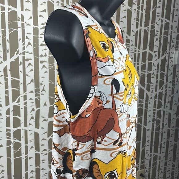 NEW Disney Lion King Tank Top Muscle Tee with baby Simba Timon Pumbaa sz M - Picture 3 of 12